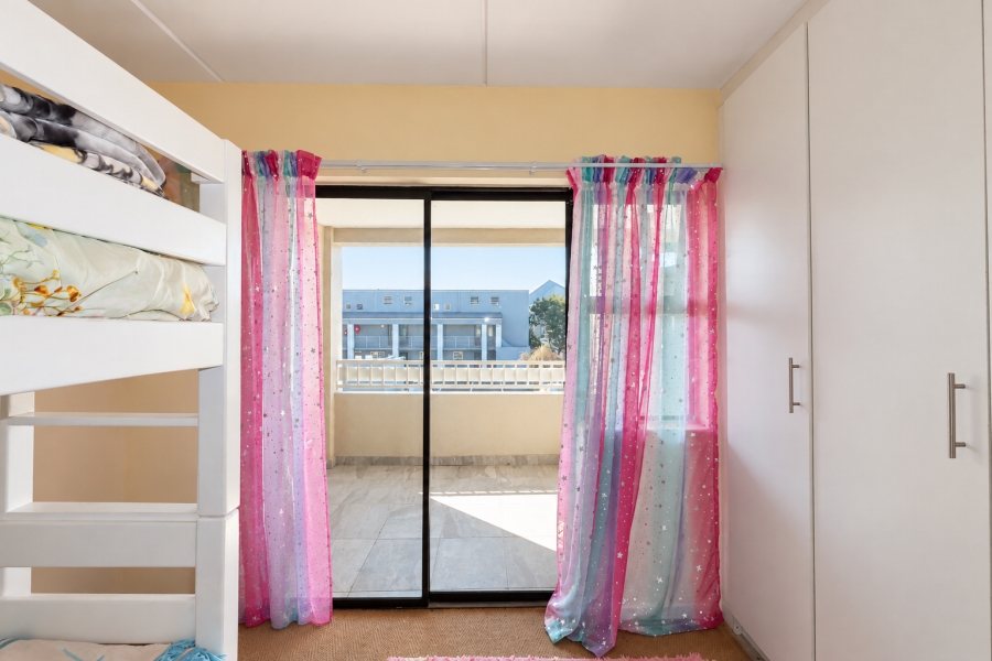 2 Bedroom Property for Sale in Parklands Western Cape